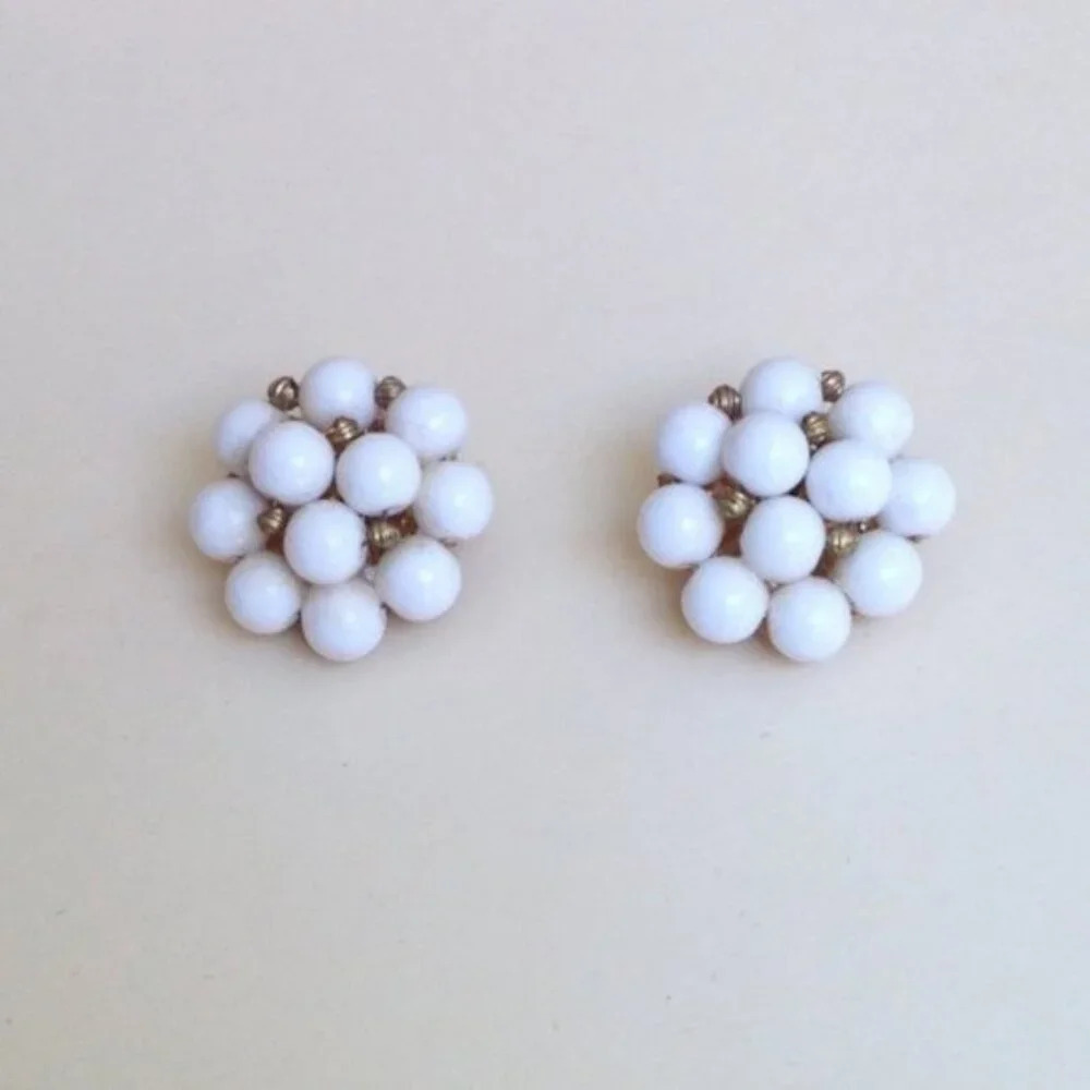 Vintage White Flower Design Clip On Earrings Gift Present Minimalist Academia